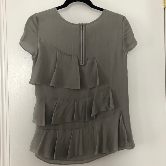 NWT Banana Republic Grey Silk Blouse  Sz. XS - Picture 2 of 10